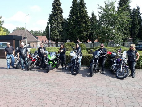 40403693_10211926541499482_1217322082489073664_n